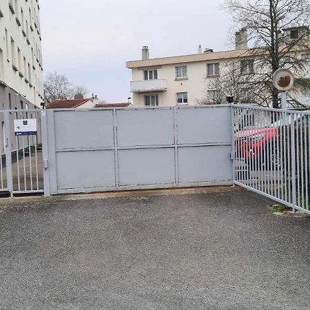 La Jol'Nantaise - Proche Tram Ligne 2 & 3 Et Bus Apartman Nantes Kültér fotó